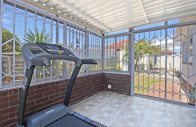 3 Bedroom Property for Sale in Fish Hoek Western Cape